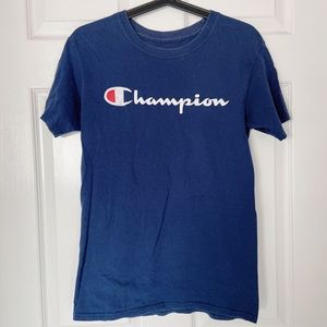 Champion blue T-shirt (s)